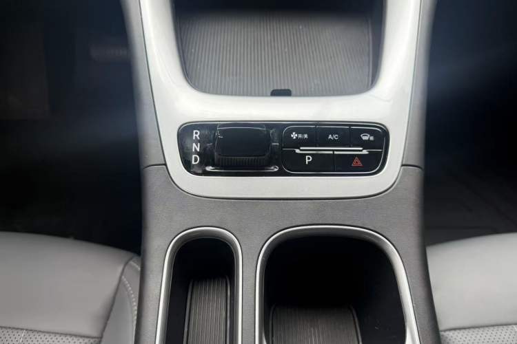 Used Geely Galaxy Geome 2025 310km Dream Edition Gear Lever