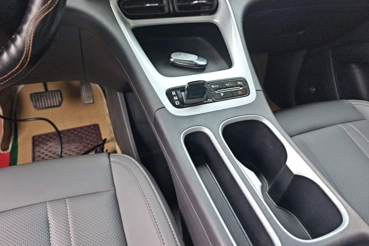 Used Geely Galaxy Geome 2025 UP 410km Exploration+ Edition Gear Lever