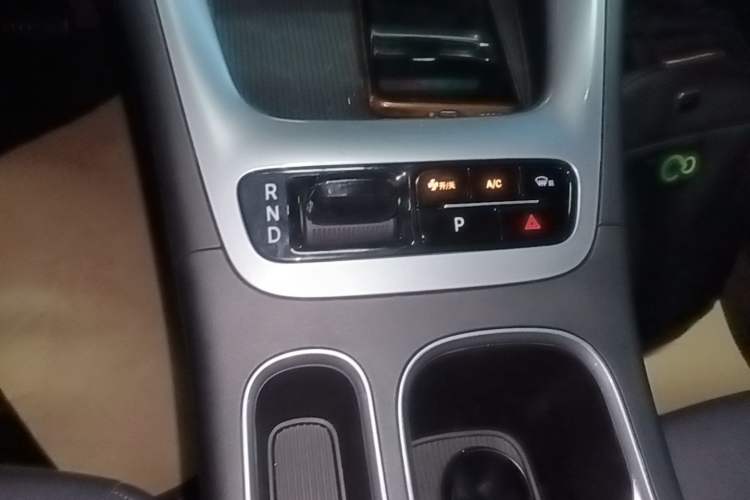 Used Geely Galaxy Geome 2025 310km Youth Edition Gear Lever