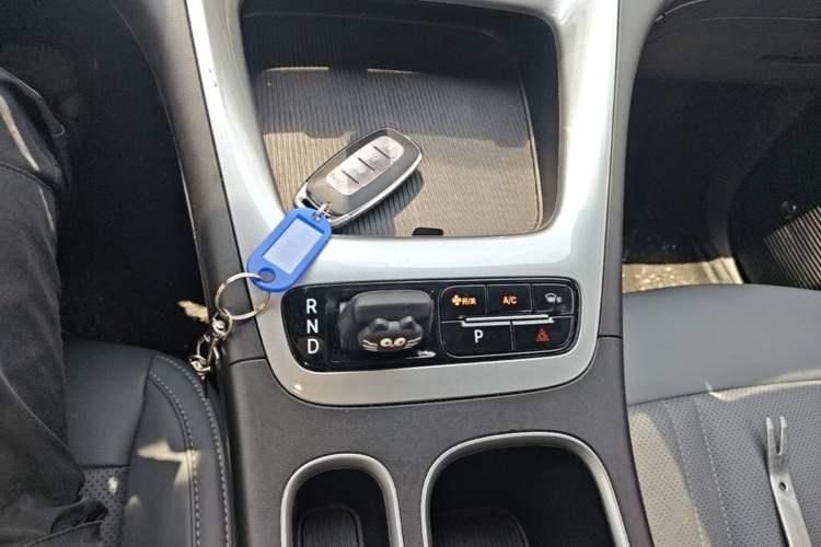 Used Geely Galaxy Geome 2025 310km Dream Edition Gear Lever