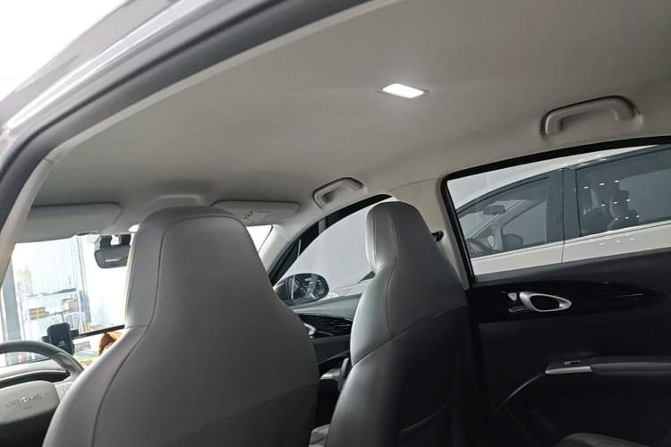 Used Geely Galaxy Geome 2025 310km Dream Edition Headliner