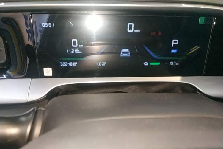 Used Geely Galaxy Geome 2025 310km Dream Edition Instrument Cluster