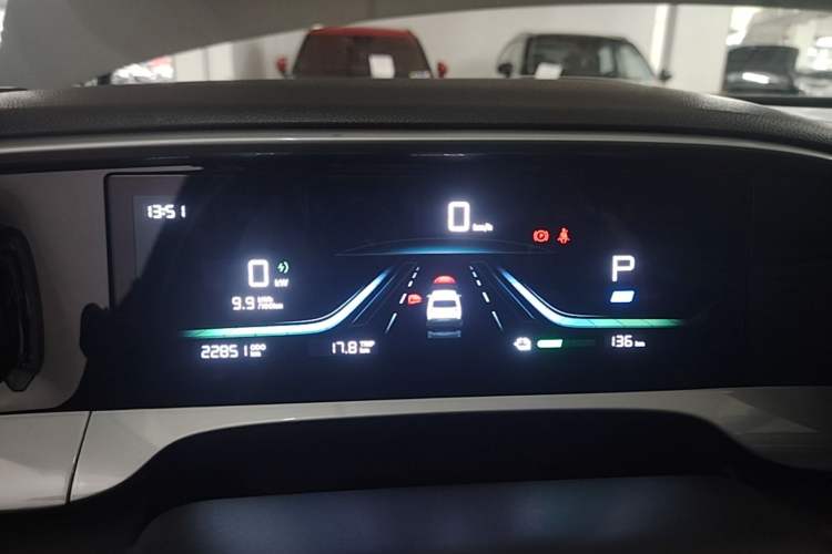 Used Geely Galaxy Geome 2025 UP 410km Exploration Edition Instrument Cluster