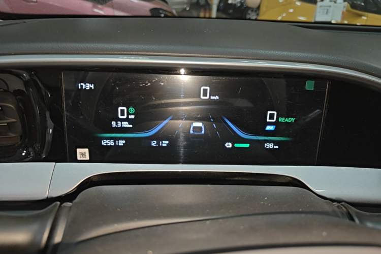 Used Geely Galaxy Geome 2025 310km Youth Edition Instrument Cluster