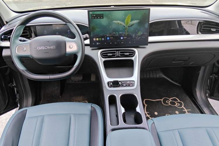 Used Geely Galaxy Geome 2025 310km Dream Edition Interior 2