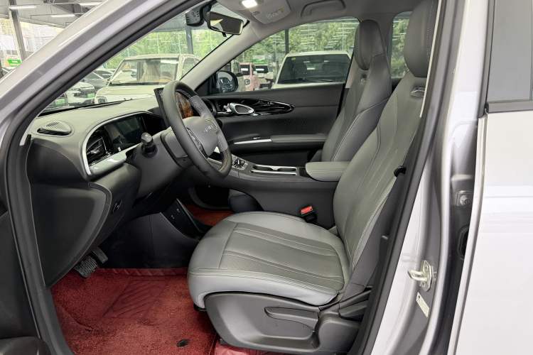 Used Geely Galaxy Geome 2025 310km Dream Edition Interior 2