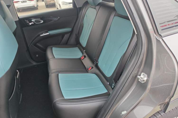 Used Geely Galaxy Geome 2025 UP 410km Exploration Edition Interior 4