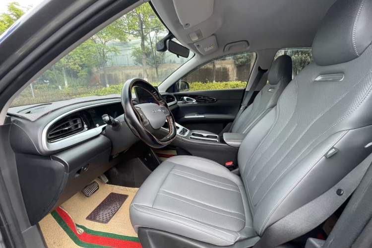 Used Geely Galaxy Geome 2025 UP 410km Exploration+ Edition Interior 5