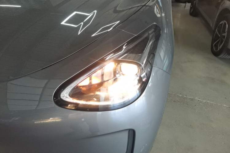 Used Geely Galaxy Geome 2025 410 km Free Version Left Front Headlight
