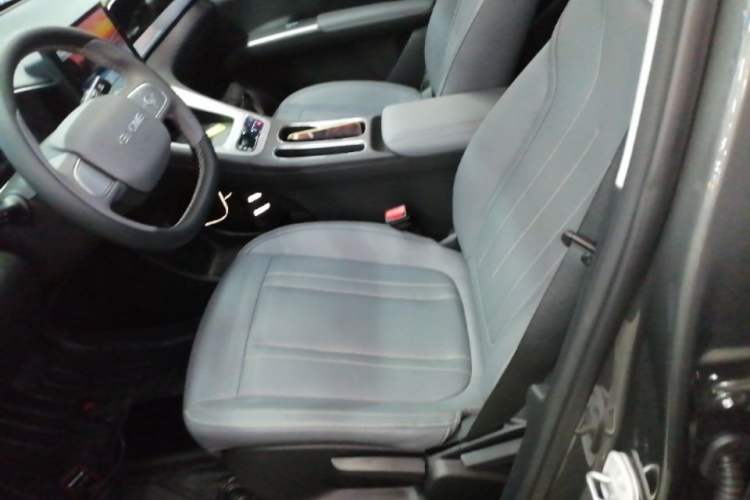 Used Geely Galaxy Geome 2025 310km Youth Edition Left Front Seat