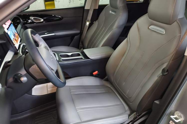 Used Geely Galaxy Geome 2025 310km Youth Edition Left Front Seat