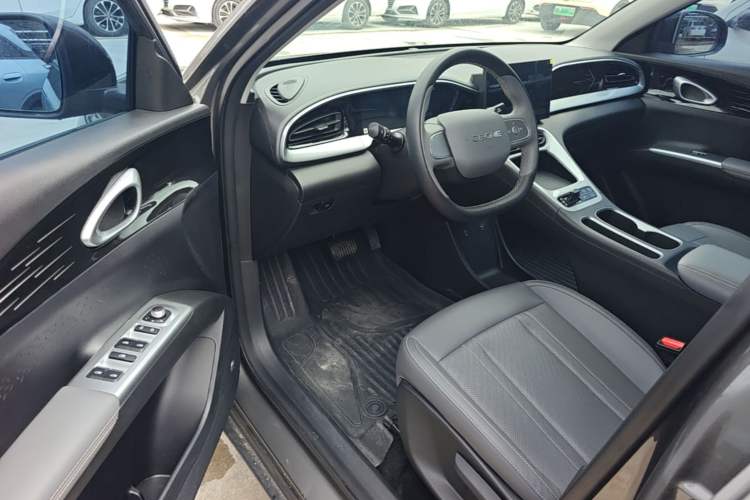 Used Geely Galaxy Geome 2025 310km Youth Edition Left Front Seat