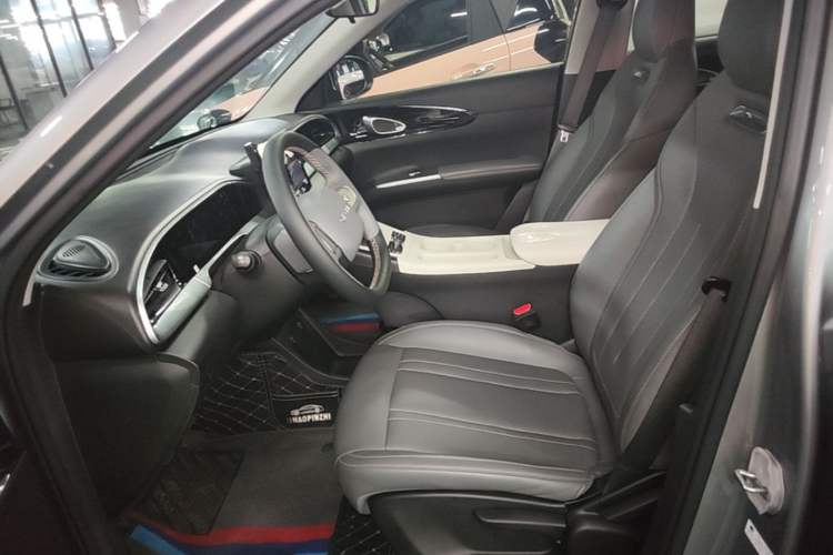 Used Geely Galaxy Geome 2025 310km Youth Edition Left Front Seat