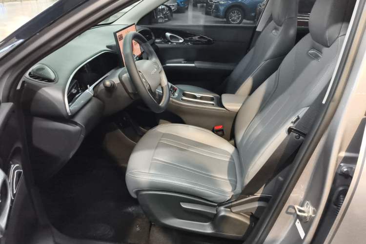 Used Geely Galaxy Geome 2025 310km Dream Edition Left Front Seat