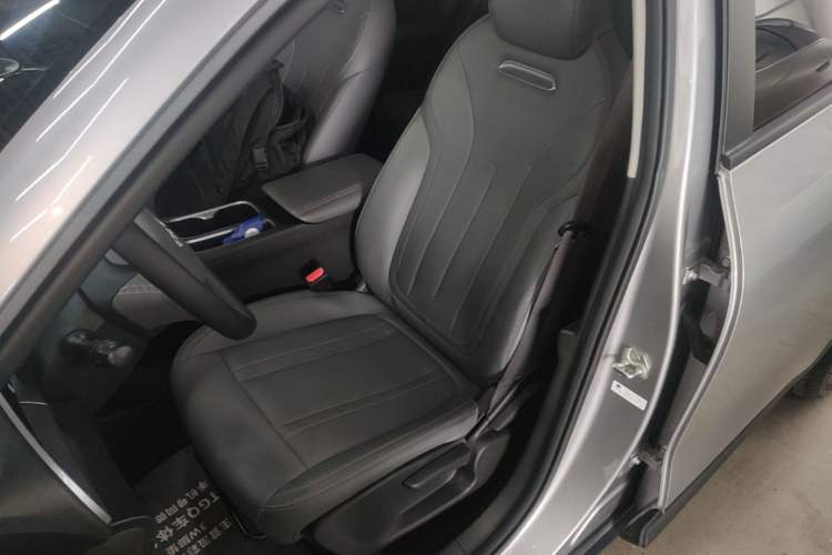 Used Geely Galaxy Geome 2025 310km Youth Edition Left Front Seat