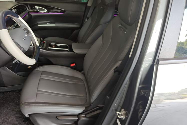 Used Geely Galaxy Geome 2025 310km Youth Edition Left Front Seat