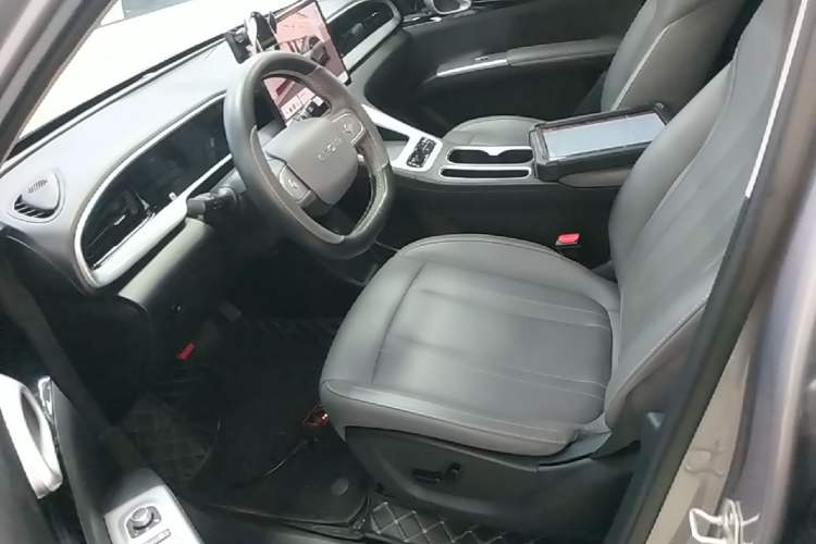 Used Geely Galaxy Geome 2025 UP 410km Exploration Edition Left Front Seat