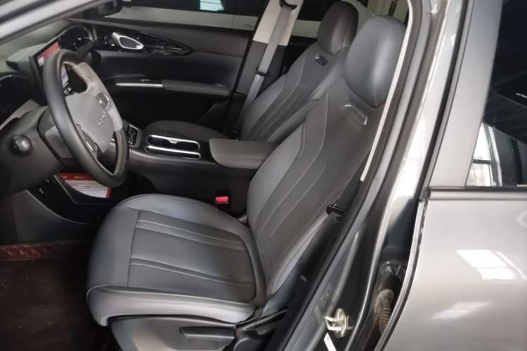 Used Geely Galaxy Geome 2025 310km Youth Edition Left Front Seat