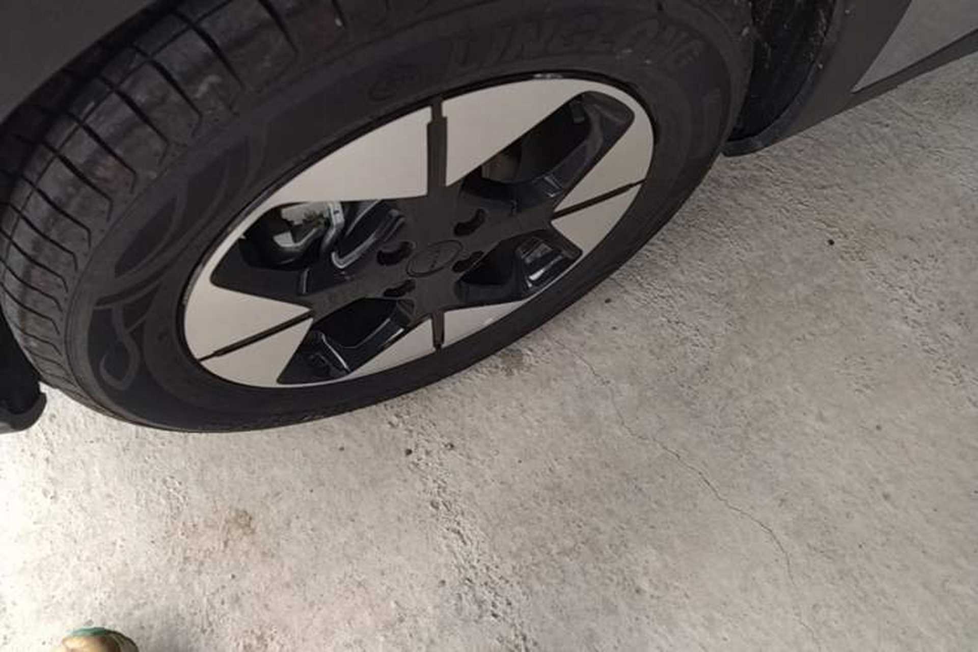 Used Geely Galaxy Geome 2025 310km Dream Edition Left Front Wheel Hub