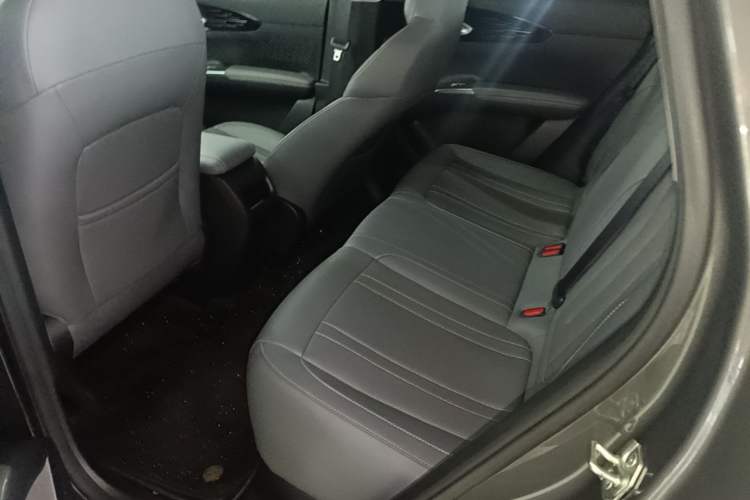 Used Geely Galaxy Geome 2025 310km Youth Edition Left Rear Seat