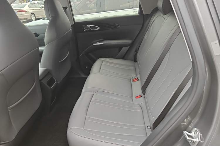 Used Geely Galaxy Geome 2025 310km Youth Edition Left Rear Seat