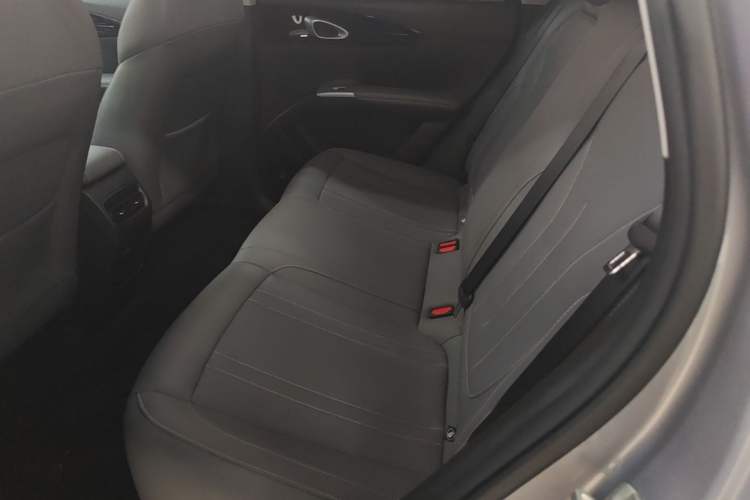 Used Geely Galaxy Geome 2025 310km Dream Edition Left Rear Seat
