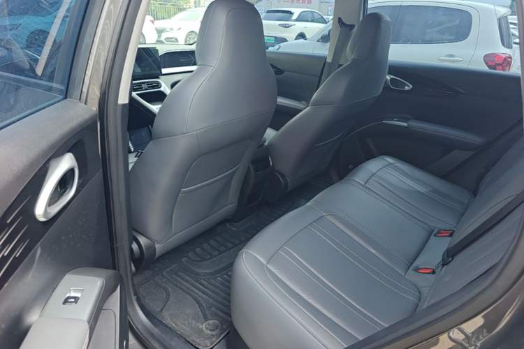 Used Geely Galaxy Geome 2025 310km Youth Edition Left Rear Seat