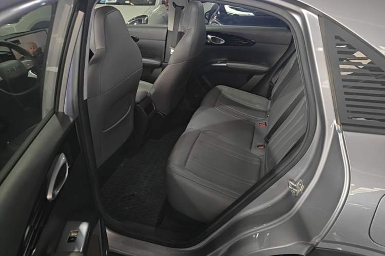 Used Geely Galaxy Geome 2025 310km Dream Edition Left Rear Seat
