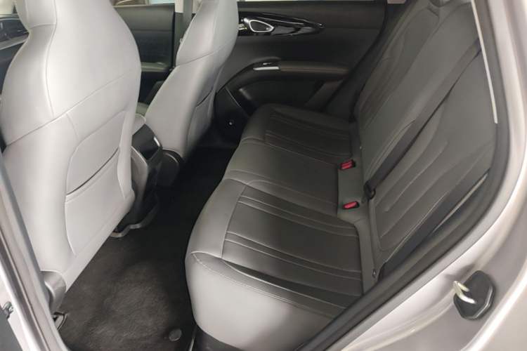 Used Geely Galaxy Geome 2025 310km Youth Edition Left Rear Seat