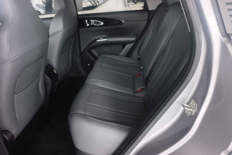 Used Geely Galaxy Geome 2025 410 km Free Version Left Rear Seat