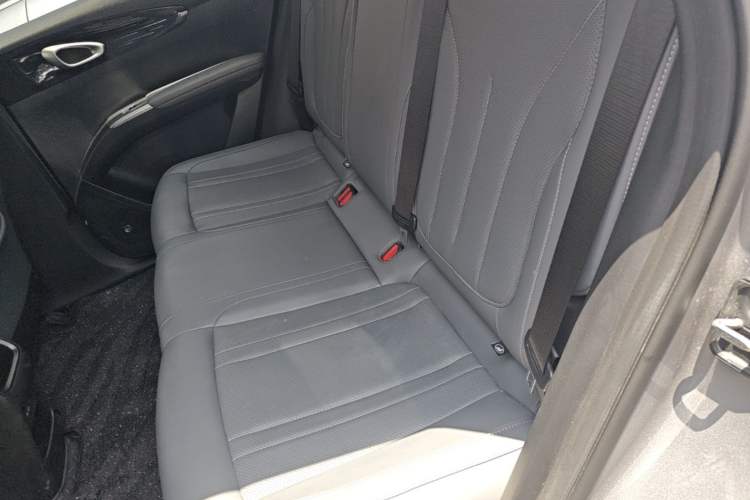 Used Geely Galaxy Geome 2025 310km Dream Edition Left Rear Seat