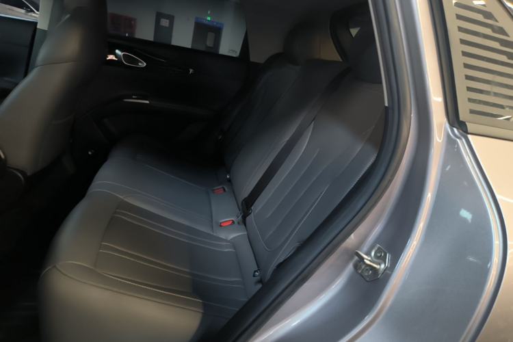 Used Geely Galaxy Geome 2025 310km Youth Edition Left Rear Seat
