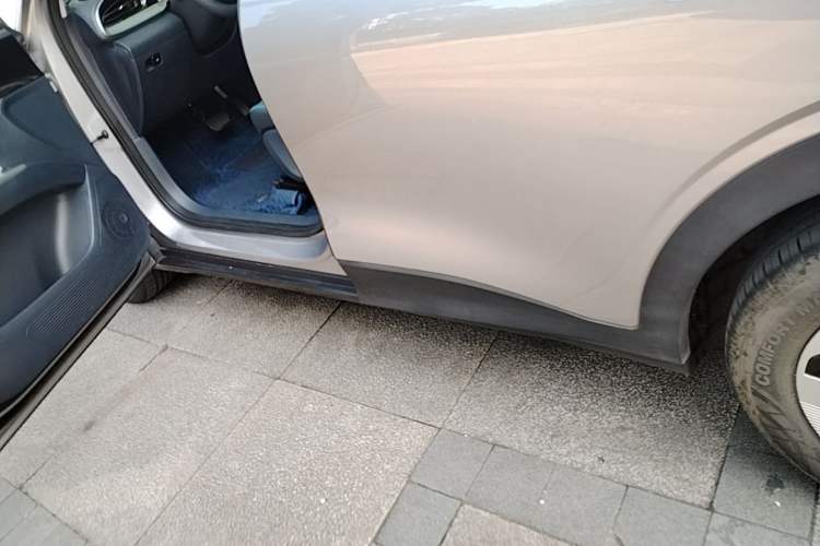Used Geely Galaxy Geome 2025 310km Youth Edition Left Side Sill