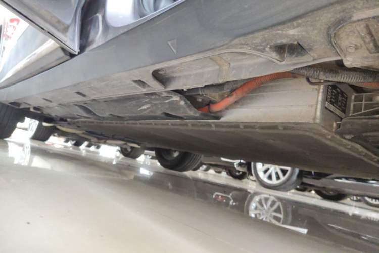 Used Geely Galaxy Geome 2025 UP 410km Exploration Edition Left Side Sill