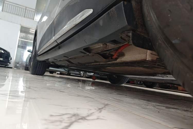 Used Geely Galaxy Geome 2025 UP 410km Exploration Edition Left Side Sill