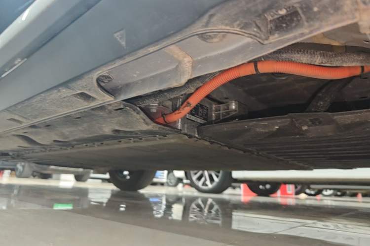 Used Geely Galaxy Geome 2025 310km Dream Edition Left Side Sill