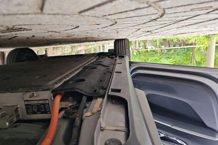 Used Geely Galaxy Geome 2025 310km Youth Edition Left Side Sill
