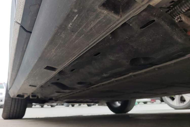 Used Geely Galaxy Geome 2025 UP 410km Exploration Edition Left Side Sill