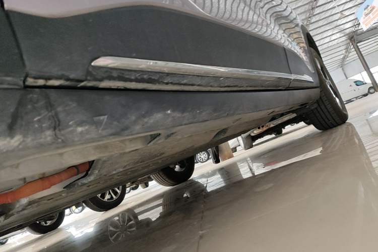 Used Geely Galaxy Geome 2025 310km Dream Edition Left Side Sill
