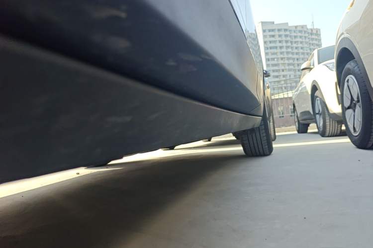 Used Geely Galaxy Geome 2025 310km Youth Edition Left Side Sill
