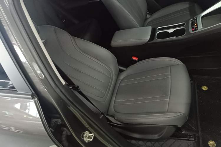 Used Geely Galaxy Geome 2025 310km Youth Edition Right Front Seat