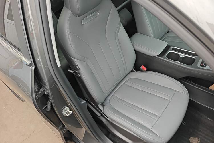 Used Geely Galaxy Geome 2025 310km Youth Edition Right Front Seat