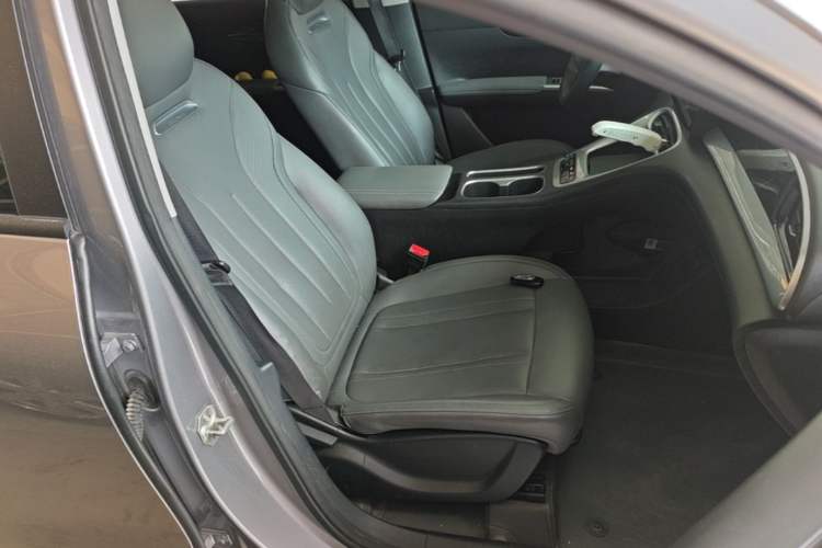 Used Geely Galaxy Geome 2025 310km Youth Edition Right Front Seat