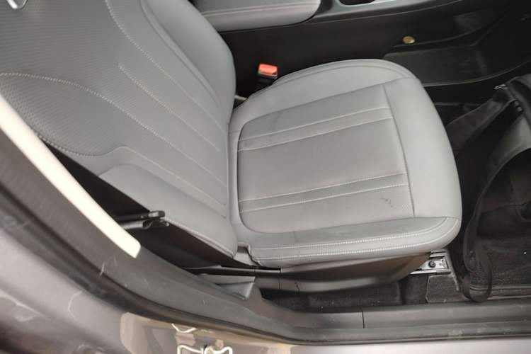 Used Geely Galaxy Geome 2025 310km Youth Edition Right Front Seat