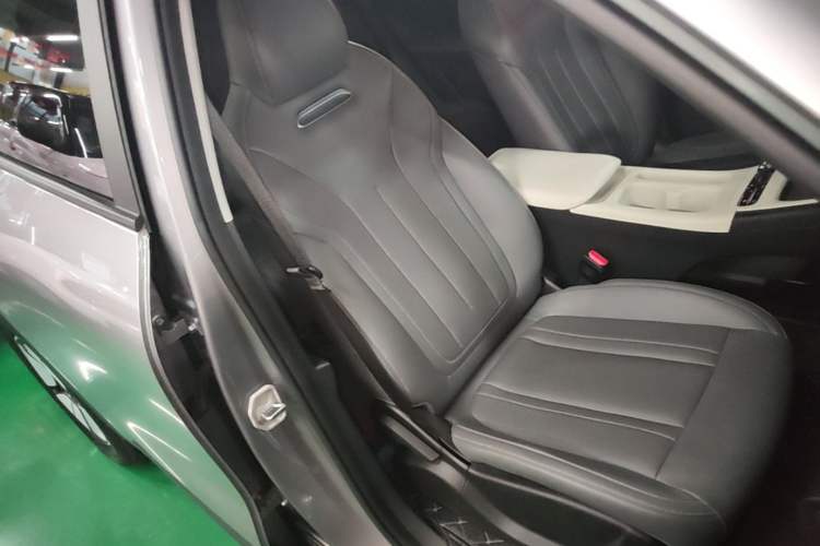 Used Geely Galaxy Geome 2025 310km Youth Edition Right Front Seat