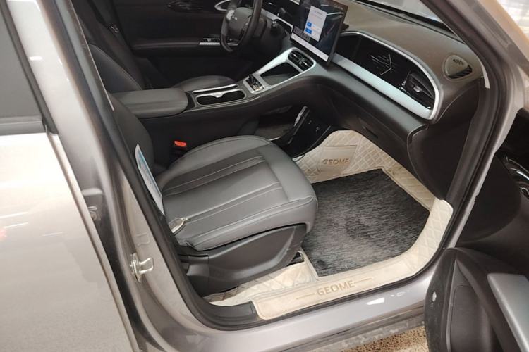 Used Geely Galaxy Geome 2025 UP 410km Exploration Edition Right Front Seat