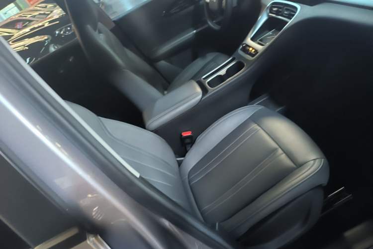 Used Geely Galaxy Geome 2025 310km Youth Edition Right Front Seat