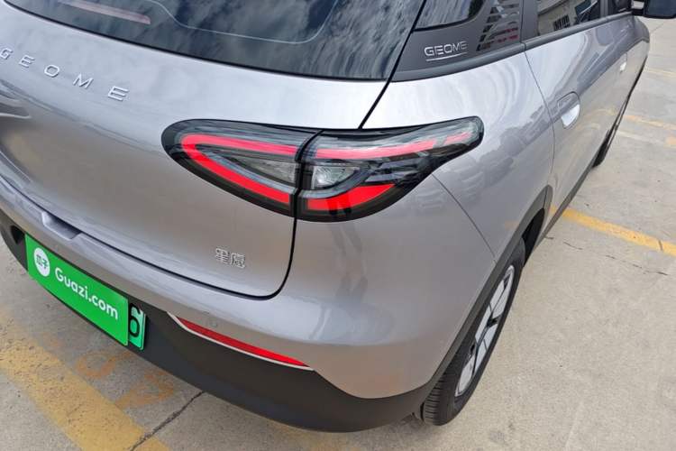 Used Geely Galaxy Geome 2025 310km Youth Edition Right Rear Taillight
