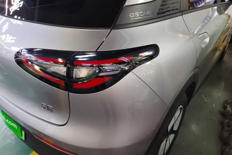 Used Geely Galaxy Geome 2025 310km Youth Edition Right Rear Taillight