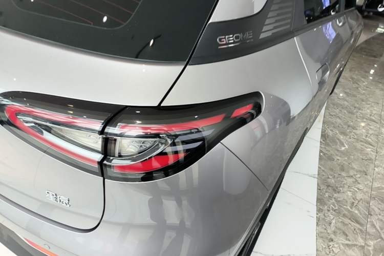 Used Geely Galaxy Geome 2025 UP 410km Exploration Edition Right Rear Taillight